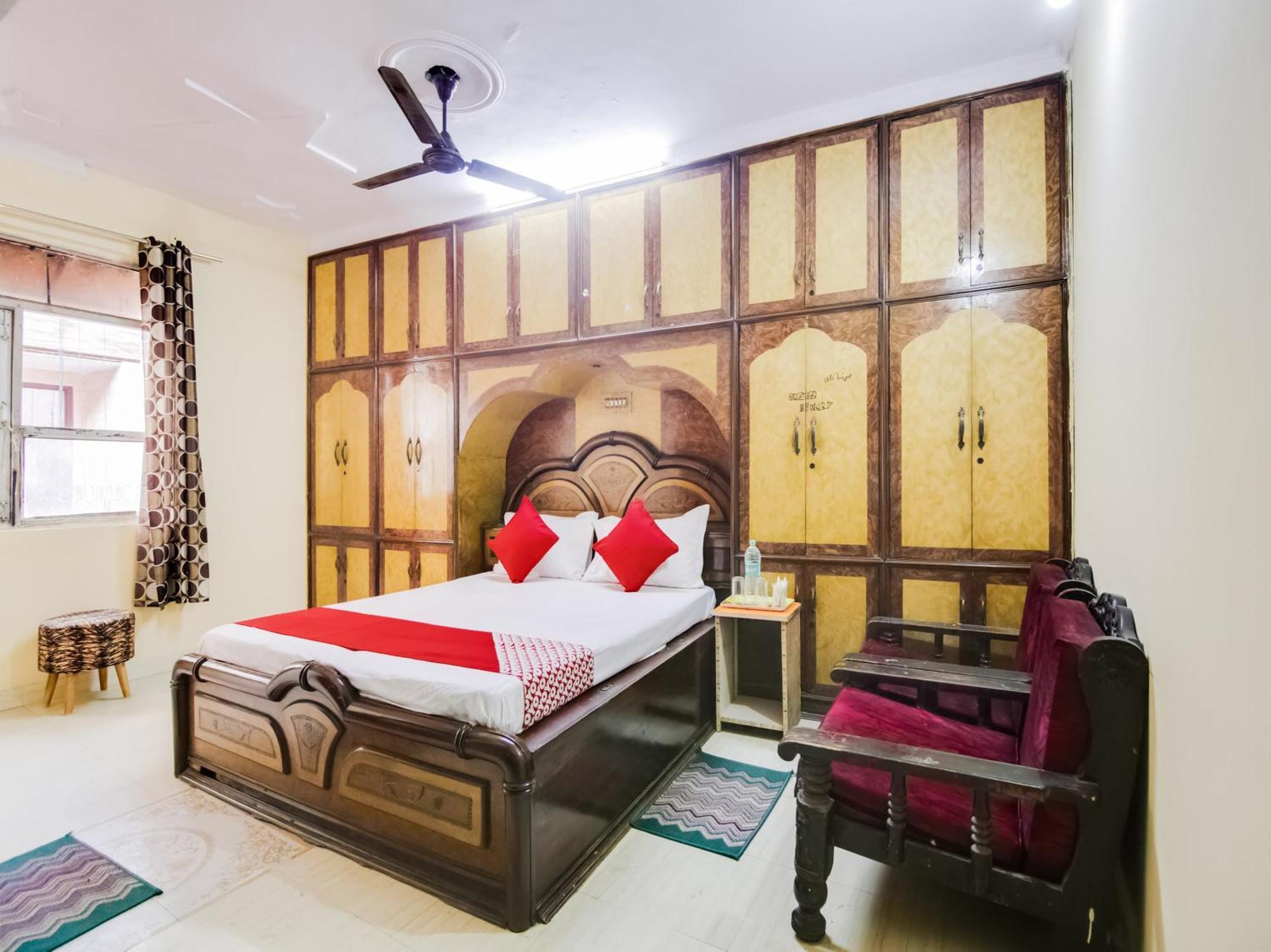Hotel O Smart View New Delhi Buitenkant foto