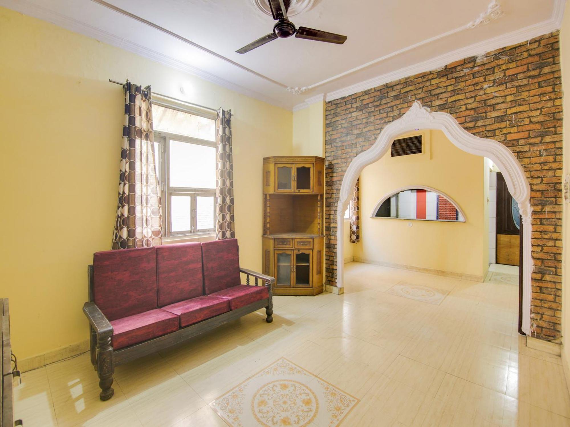 Hotel O Smart View New Delhi Buitenkant foto